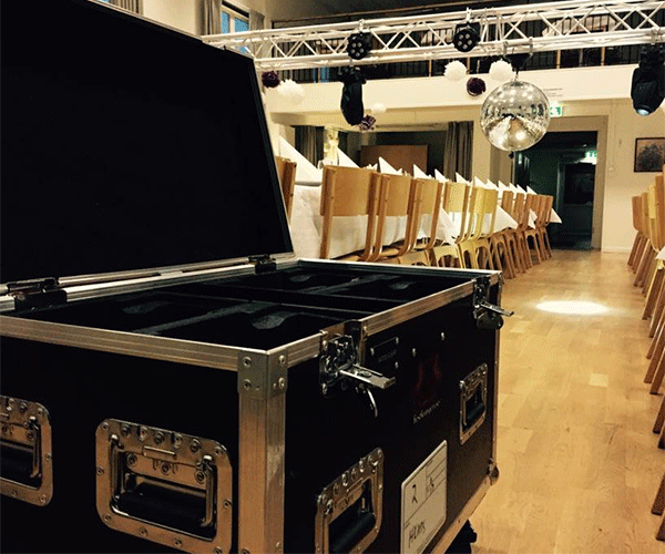 Bröllopsriggning med flightcase