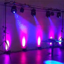 Riggade moving heads